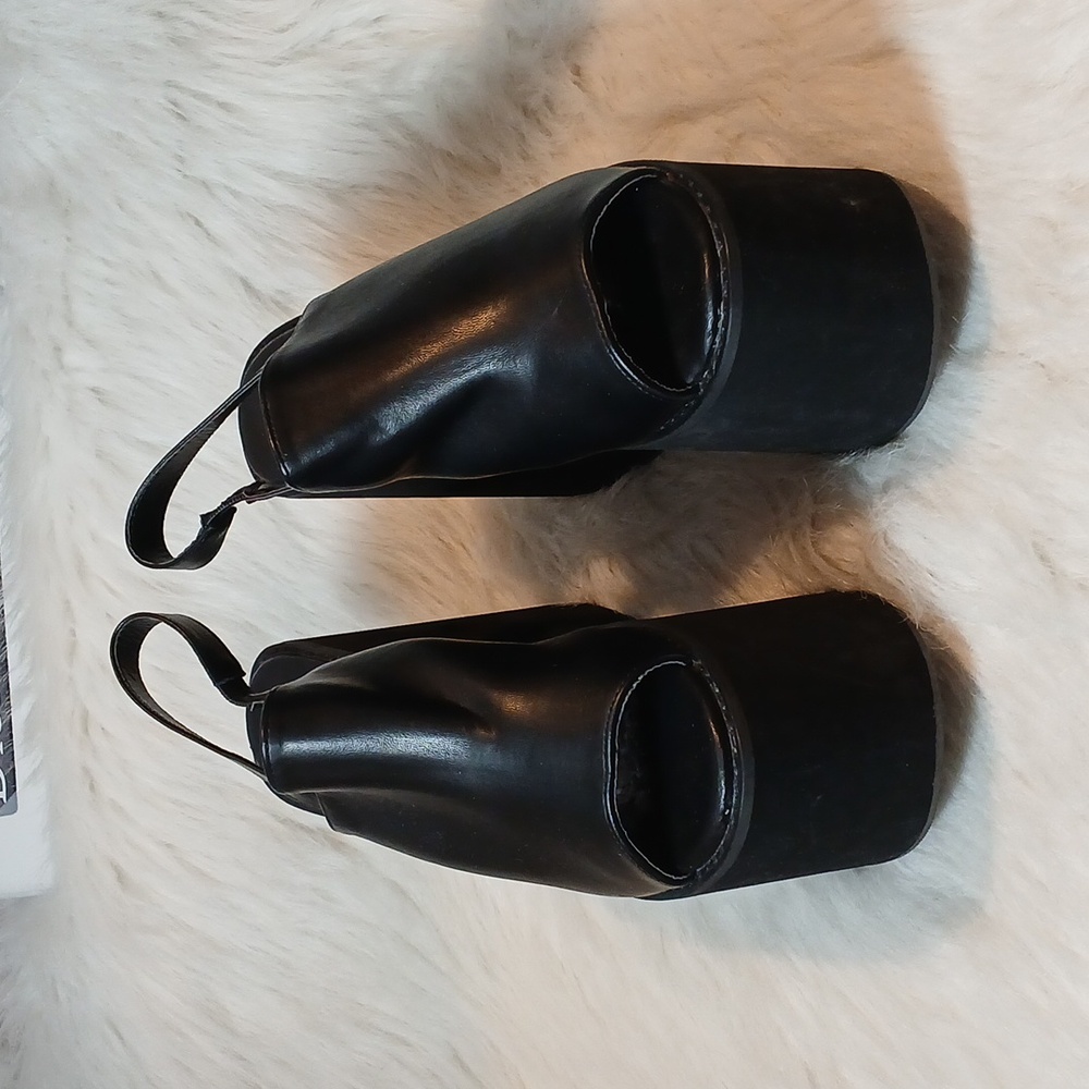N.Y.L.A. Black Slingback Open Toe Mules  Shoes Sz 10